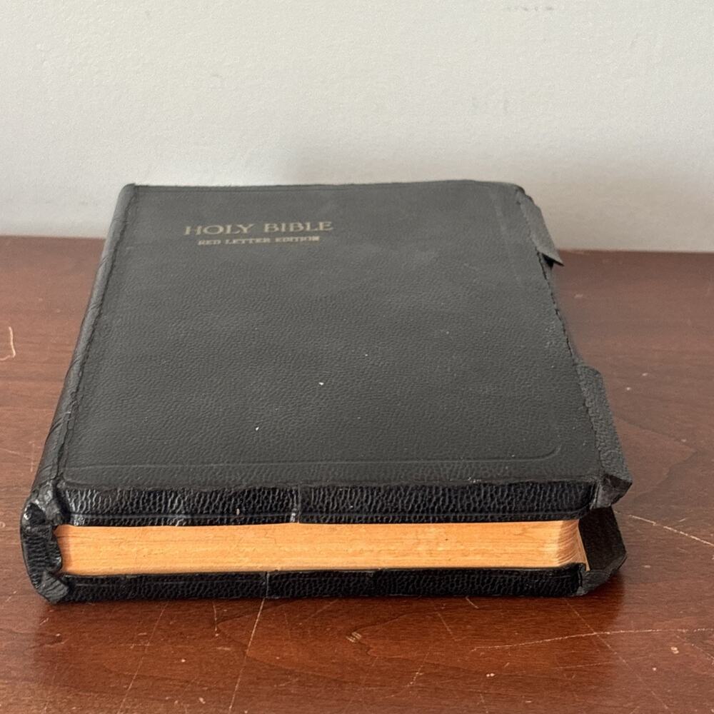 Vtg. Holy Bible KJV Red Letter Edition Old & New Testaments Books Inc Publishers - Picture 4 of 12